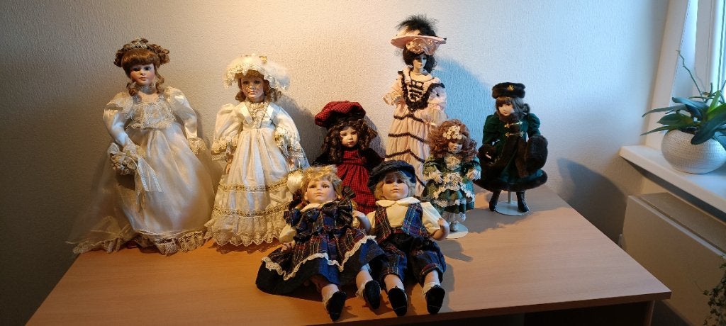 Collectie porseleinen poppen, Verzamelen, Ophalen, Zo goed als nieuw, Pop