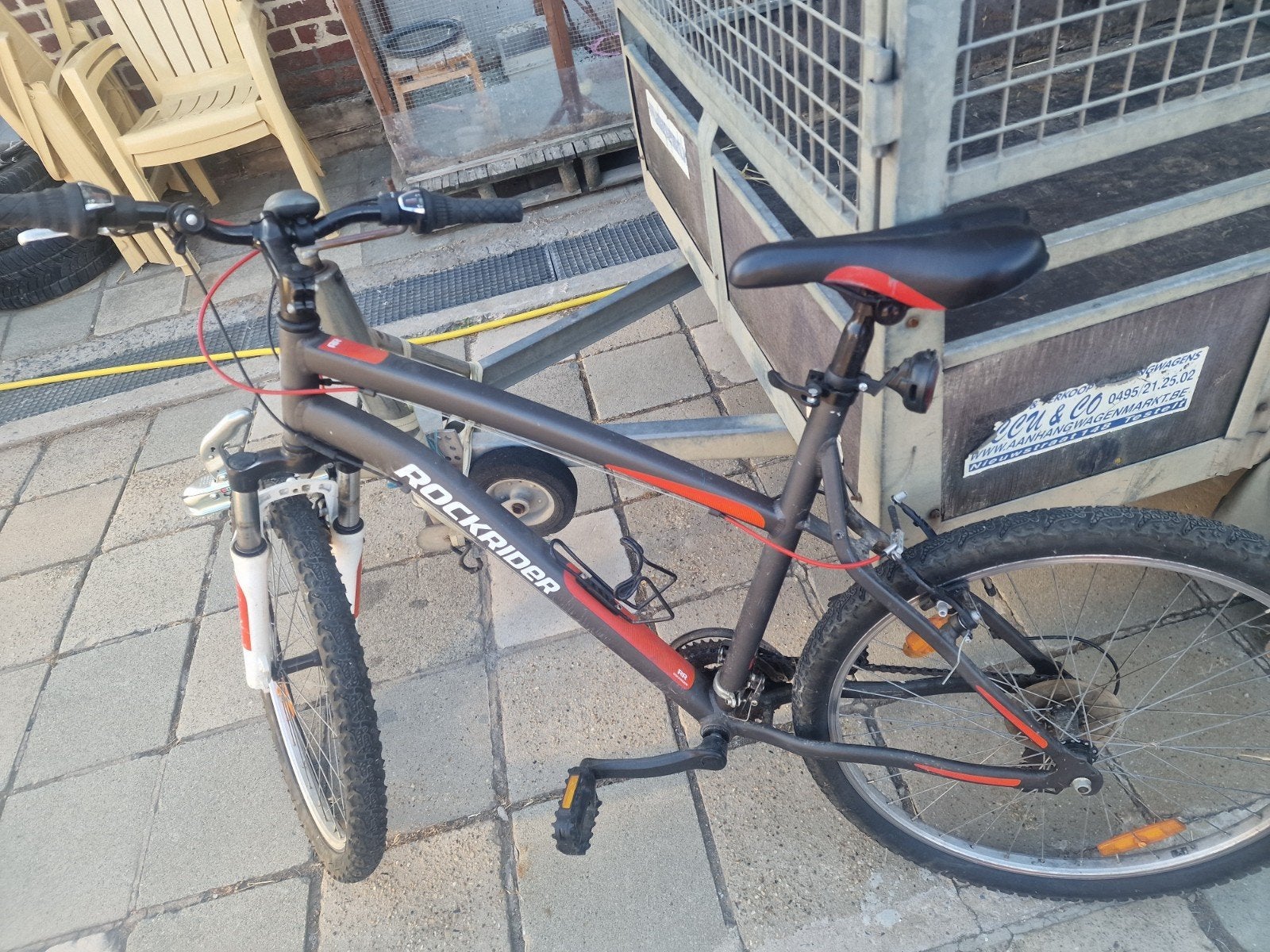 te koop 50 euro, Enlèvement
