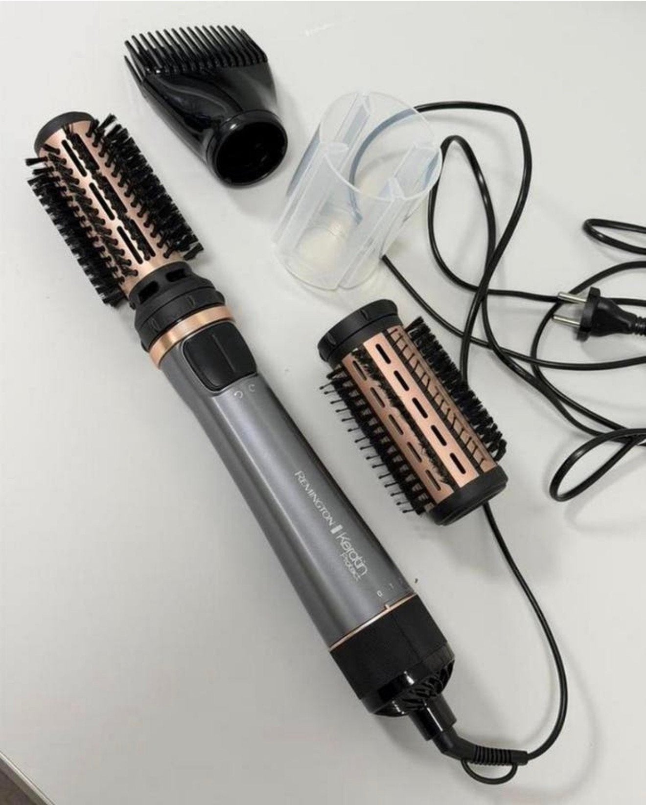 Brosse rotative sèche-cheveux Remington AS8810 Keratin, Bijoux, Sacs & Beauté, Beauté | Soins des cheveux, Enlèvement ou Envoi