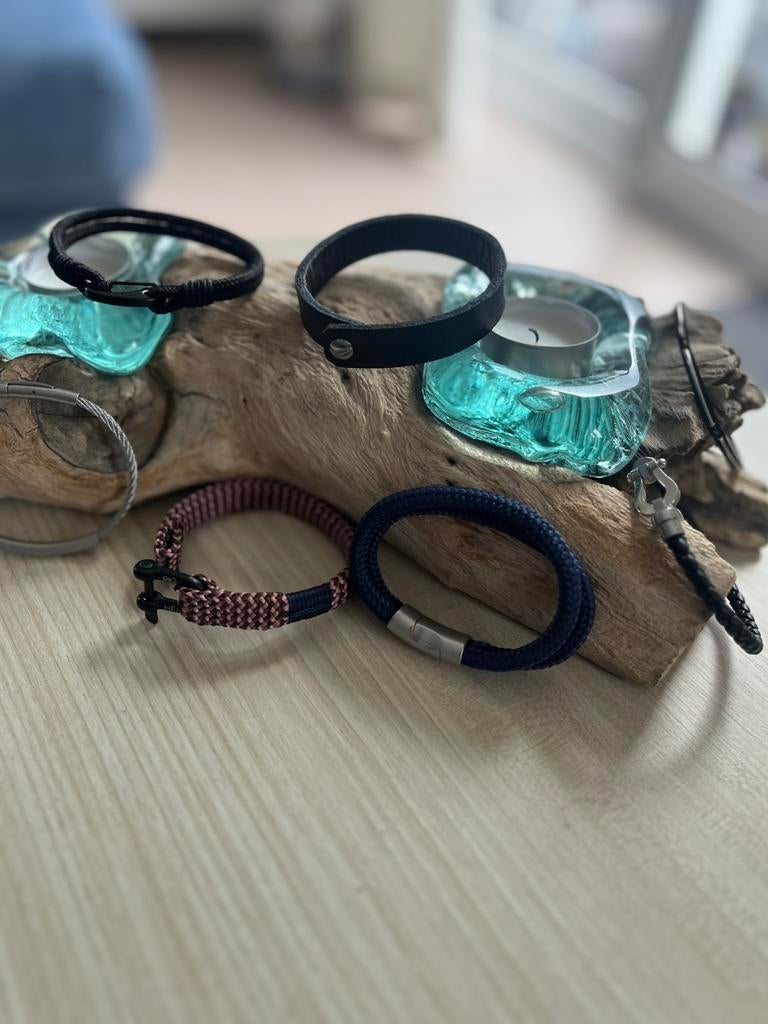 Bracelets pour hommes, Enlèvement, Comme neuf