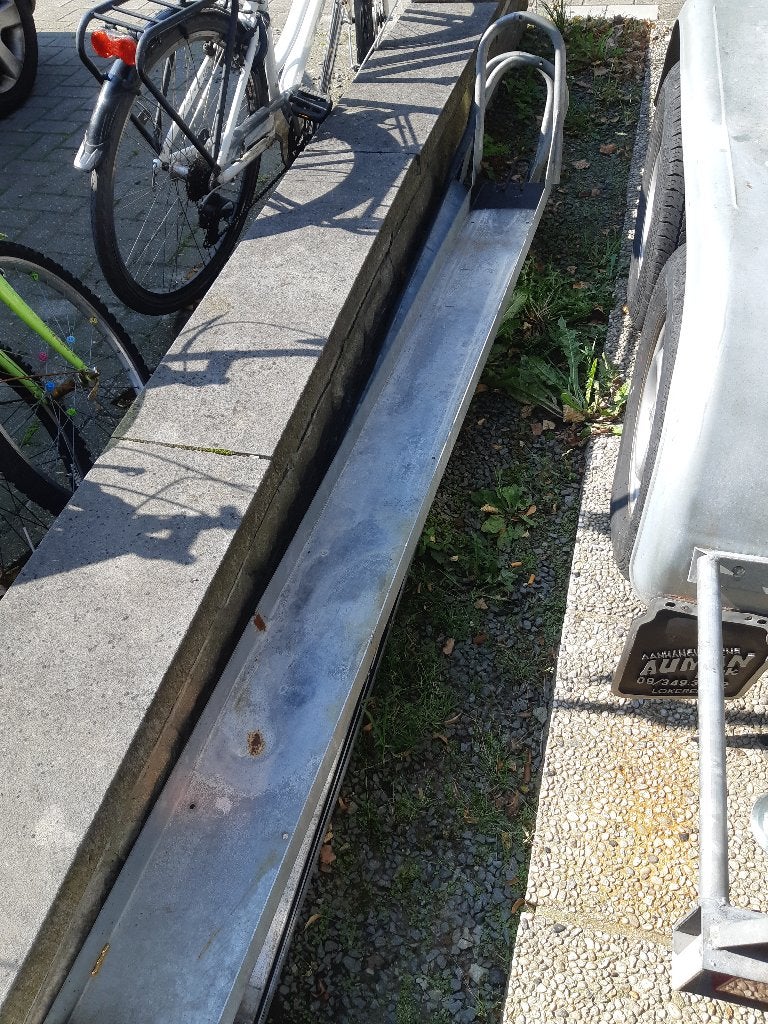 Moto beugels en oprit voor trailer, Motos, Enlèvement, Utilisé