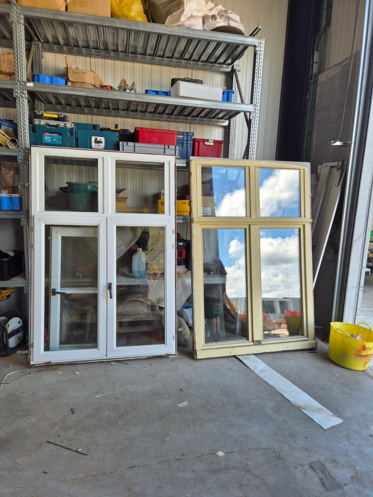 Dubel opendraaiende ramen 2 stuks, Doe-het-zelf en Bouw, Glas en Ramen, Ophalen