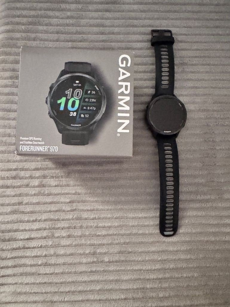 Garmin Forerunner 970 (Nieuwstaat), Bijoux, Sacs & Beauté, Montres de sport, Comme neuf, Noir, Distance, Bandage calorique, État