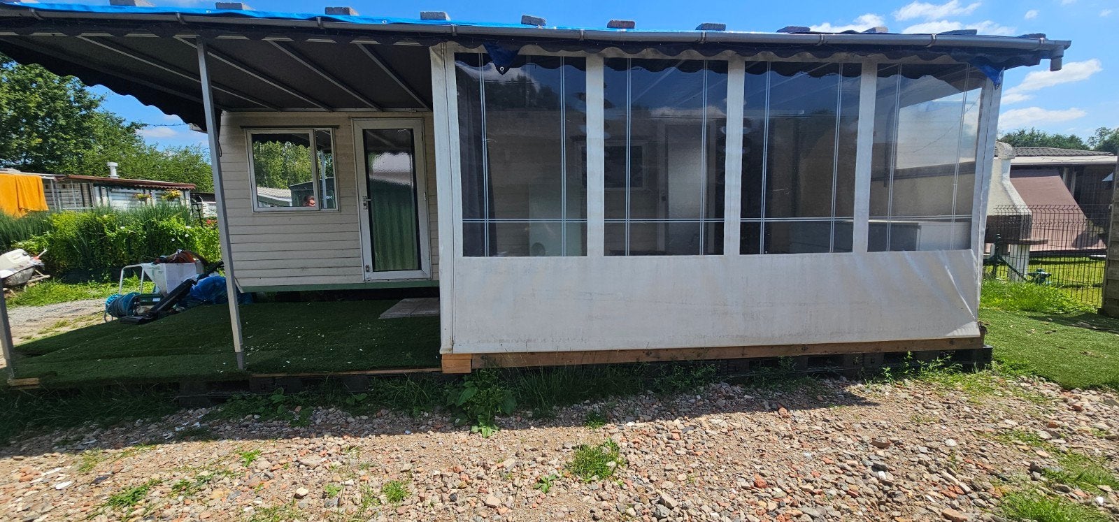 Auvent à vendre