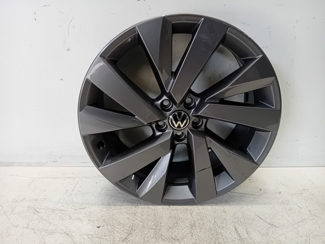 Velg Volkswagen Taigo, Onderdelen@venauto.nl, Van der Ven Autorecycling B.V., Ettenseweg 76, 4706 PB Roosendaal, The Netherlands
