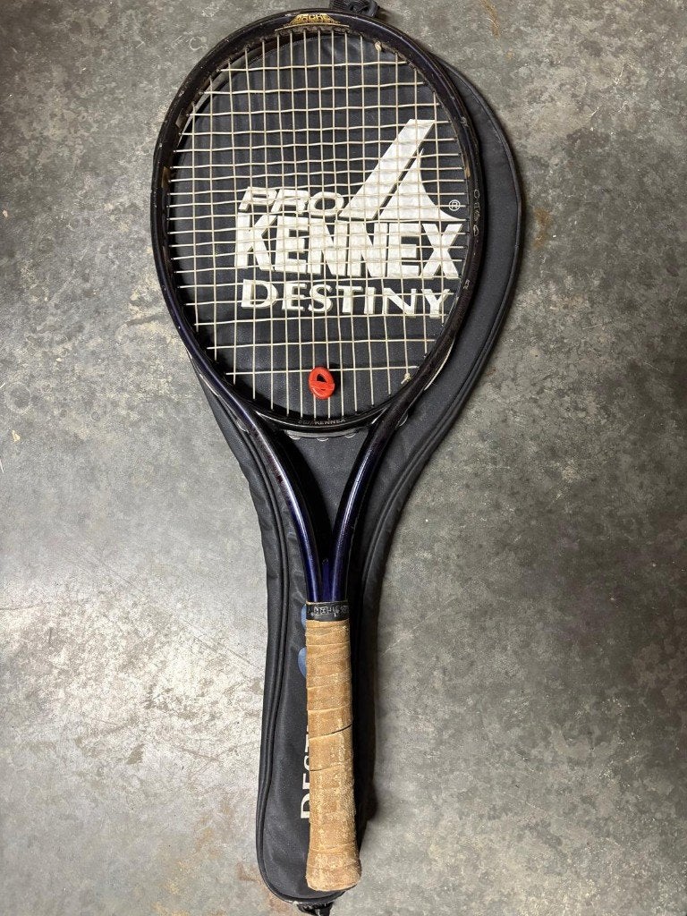 Raquette de tennis dans un sac, Sports & Fitness, Tennis, Enlèvement ou Envoi, Utilisé, Raquette