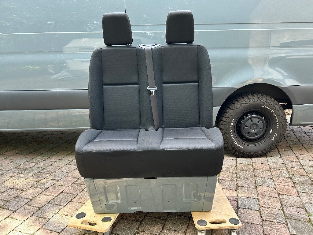 Mercedes Sprinter 907 double siège, Autos : Pièces & Accessoires, Enlèvement, Utilisé, Mercedes-Benz, Intérieur et Revêtement