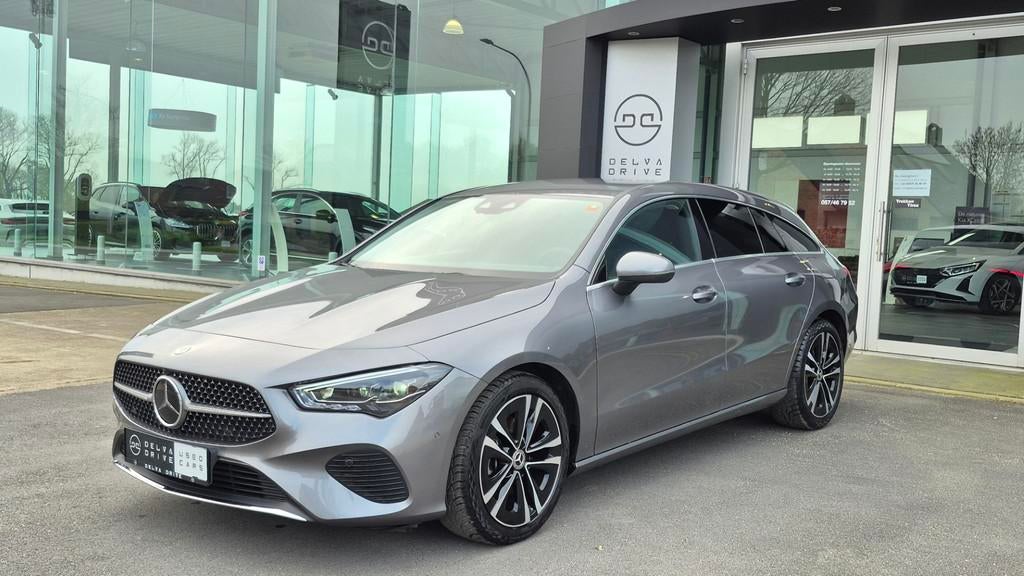 Mercedes-Benz CLA-Klasse 180 1.3 150ch  Shooting Brake Mi, Autos, Mercedes-Benz, Achat, Entreprise, Carnet d'entretien, Noir