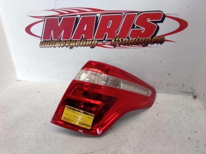 Feu arrière droit d'un Citroen C4 Picasso, Autos : Pièces & Accessoires, -, 3 mois de garantie, Utilisé, -