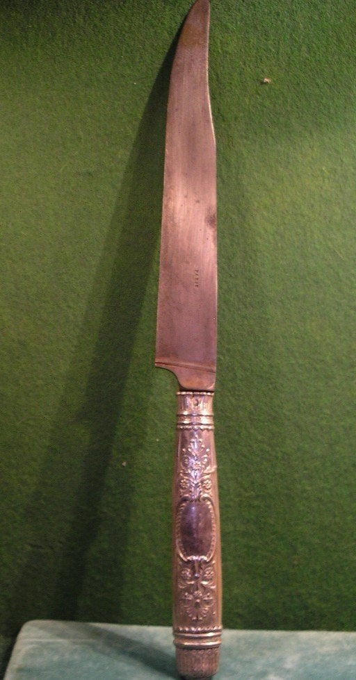 OUD VLEESSERVICEMES MET GEVOERD ZILVERKLEURIG HANDVAT, Ophalen of Verzenden, Zilver