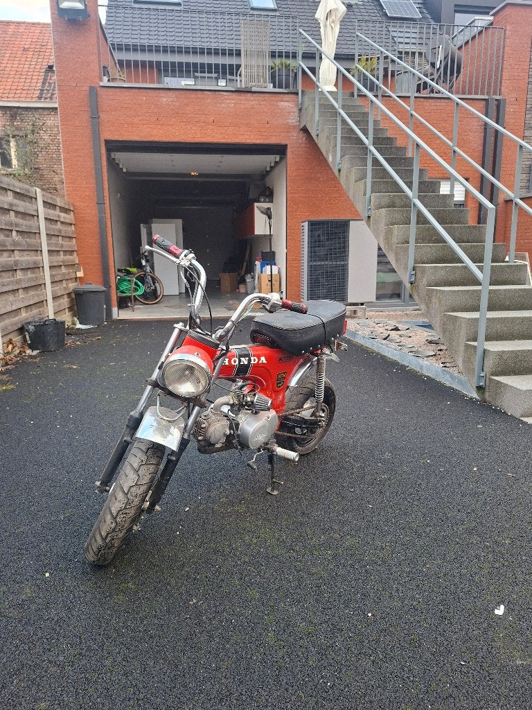 Honda dax, Fietsen en Brommers, Ophalen, Gebruikt, Overige modellen, 49 cc