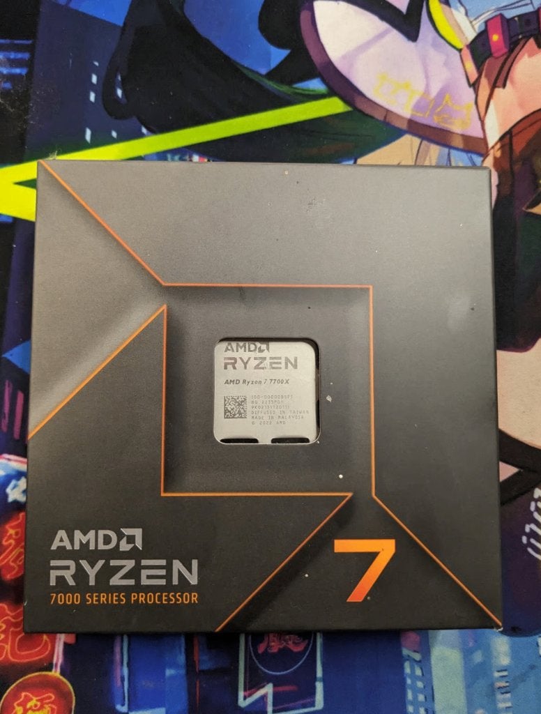 AMD Ryzen 7 7700X + AM5 moederbord, Computers en Software, Processors, Zo goed als nieuw, AMD Ryzen 7, 4 Ghz of meer, 8-core