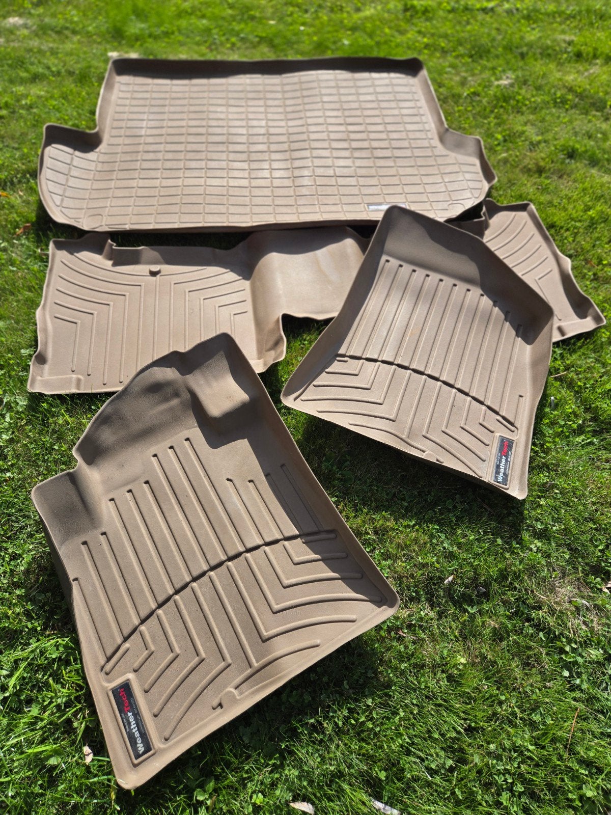 4x4 set de propreté Weather Tech, très bon état, Enlèvement, Utilisé
