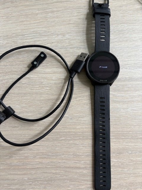 Polar pacer sporthorloge, Handtassen en Accessoires, Ophalen, Stappen, Zwart, Zo goed als nieuw