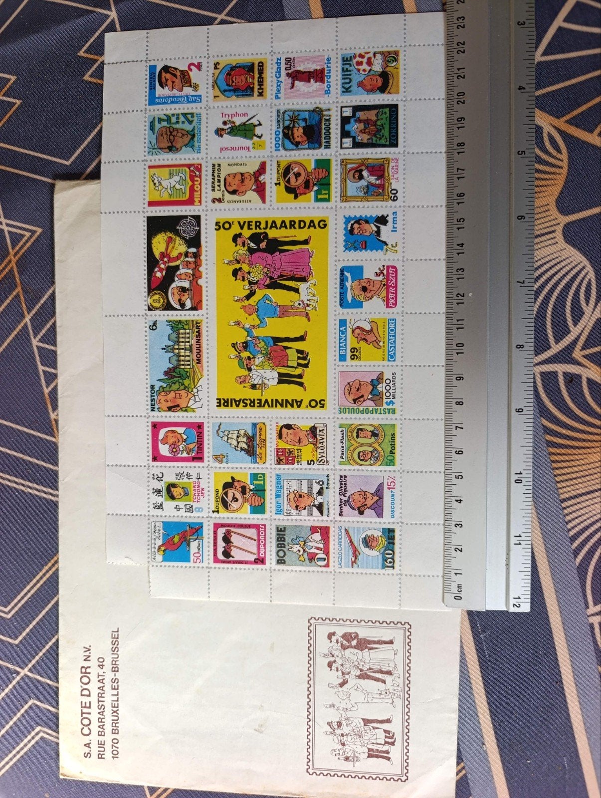 planche timbres cote d'or Tintin, Collections, Enlèvement ou Envoi, Tintin, Comme neuf, Autres types