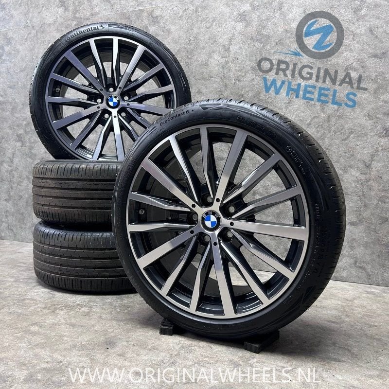 18 inch originele velgen + zomerbanden BMW 1 2 serie F40 F44, Autos : Pièces & Accessoires, Pneus et Jantes, Pneus été, -, 18 pouces