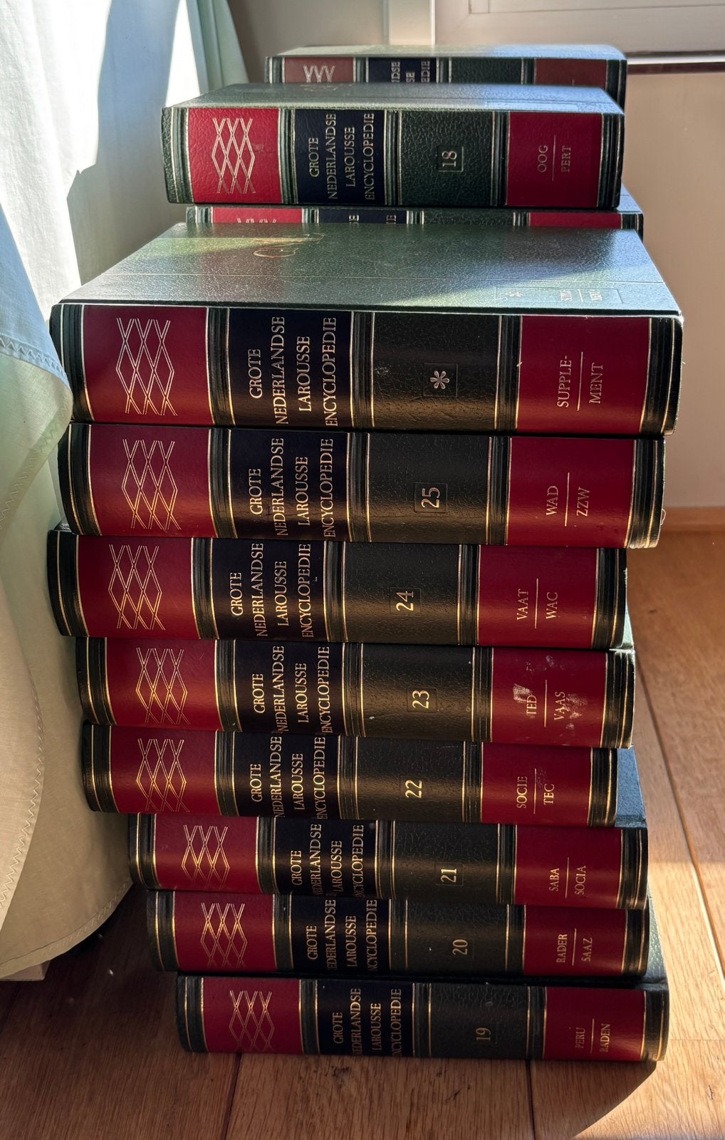 Grote Larouse encyclopedie, Ophalen, Gelezen, Algemeen, Complete serie