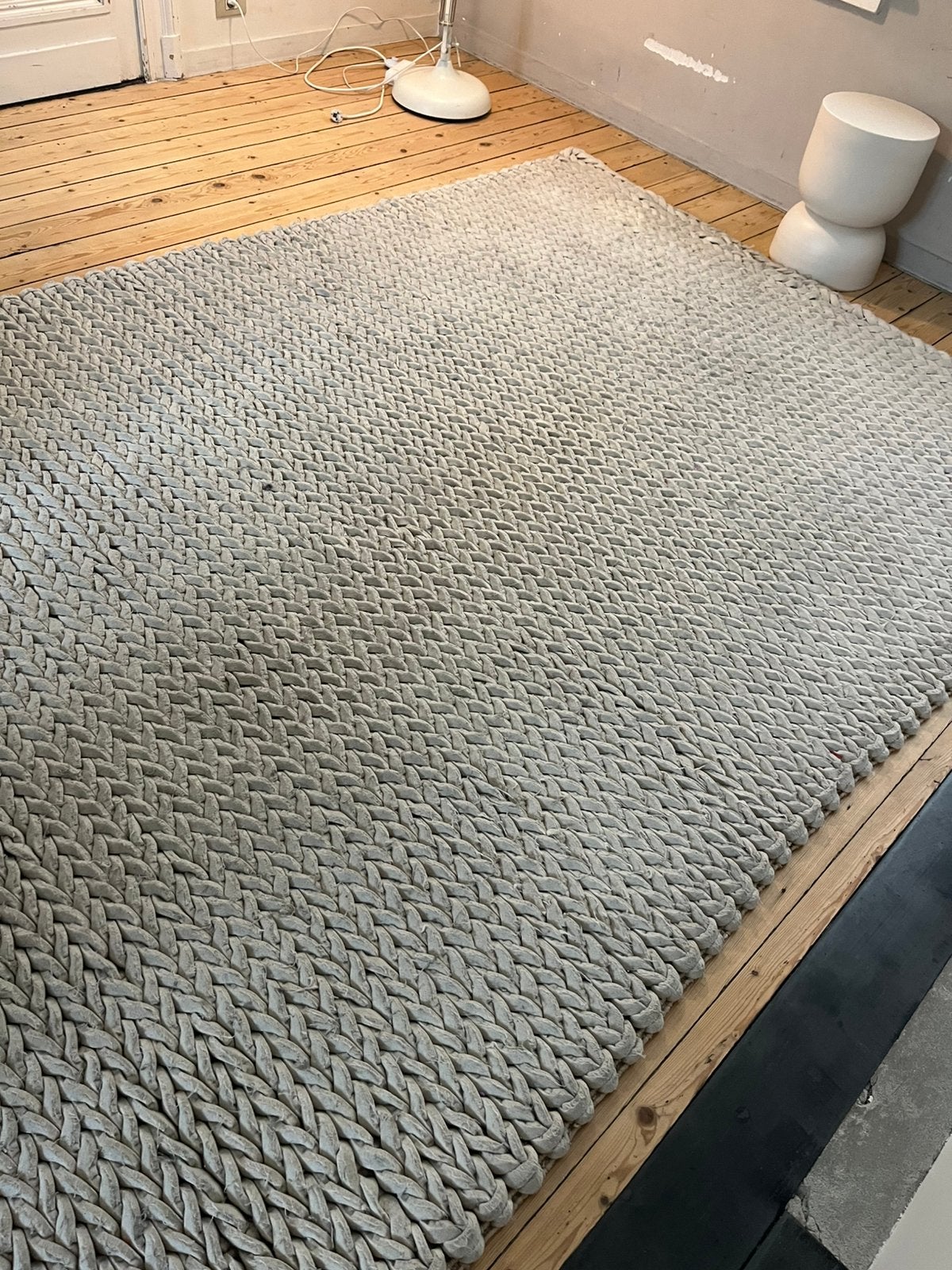 gratis tapijt gevlochten wol beige/grijs, Ophalen, Gebruikt, Beige