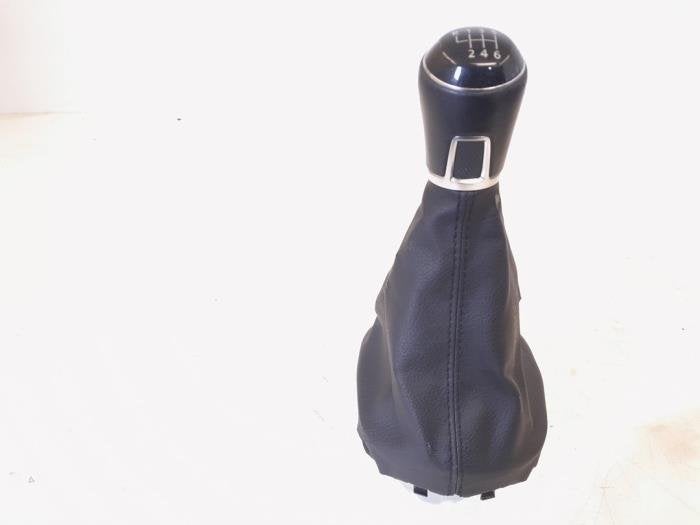 Enveloppe levier de vitesse d'un Volkswagen Touran, Volkswagen, -, 3 mois de garantie, Utilisé