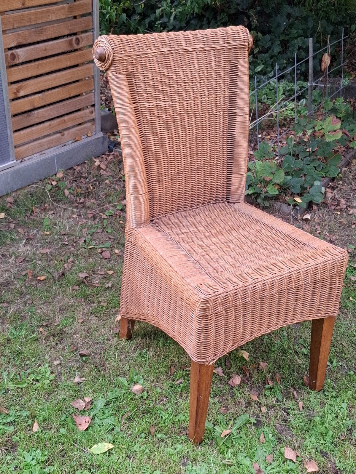 Zeer mooie serie gebruikte rieten stoelen maar in goede staa, Antiek en Kunst, Ophalen