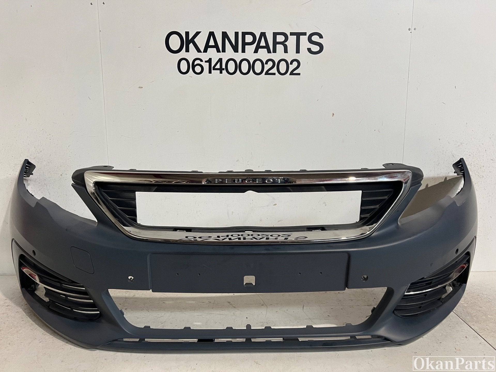 Peugeot 308 II voorbumper 38247568, Taurusavenue 1
2132 LS  Hoofddorp, NL, Gebruikt, Contact.group@renault.com, Bumper