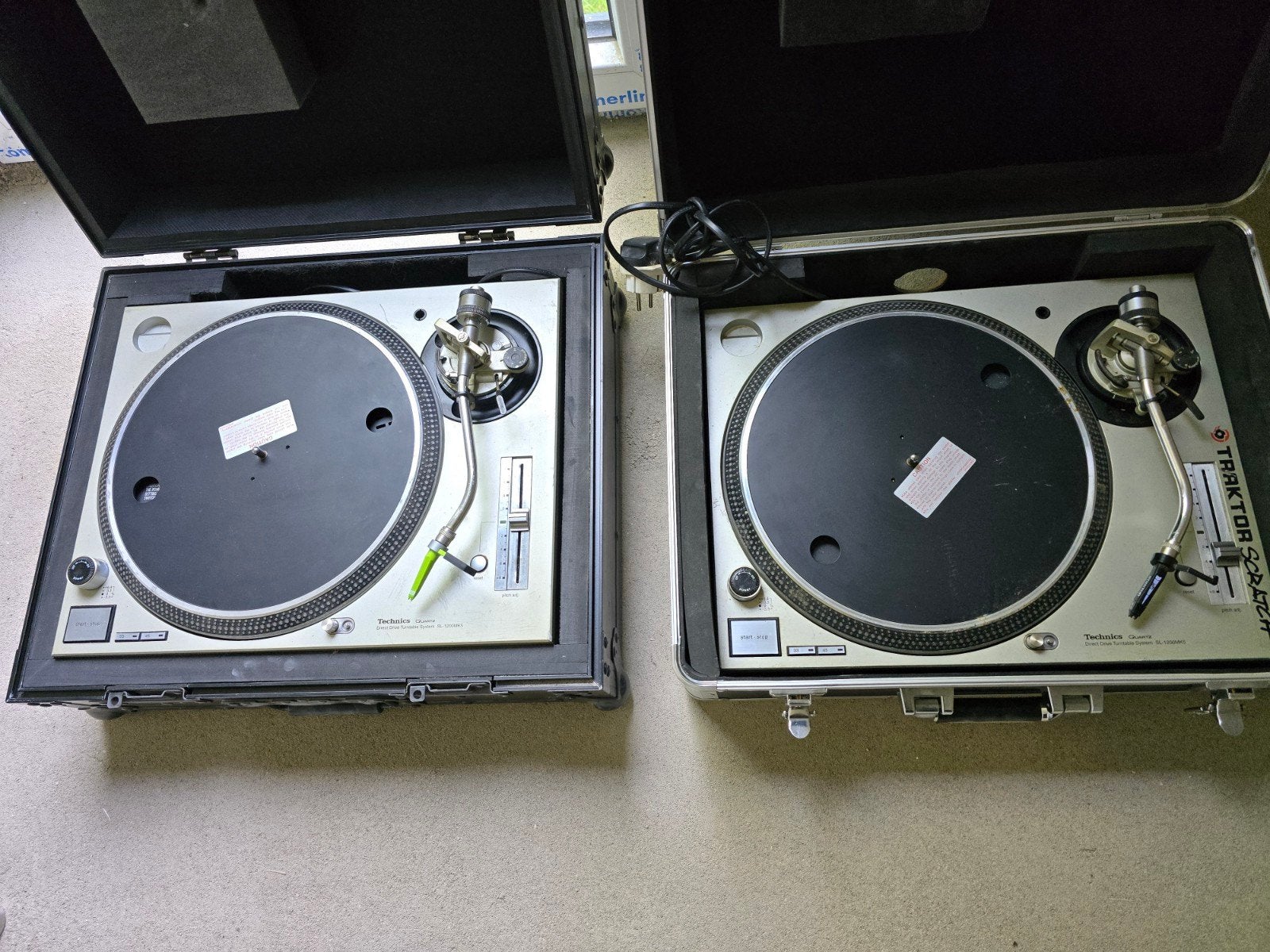 2 x technics sl 1200 mk5 + cellules, Réglage pitch, Tourne-disque, Enlèvement, Utilisé