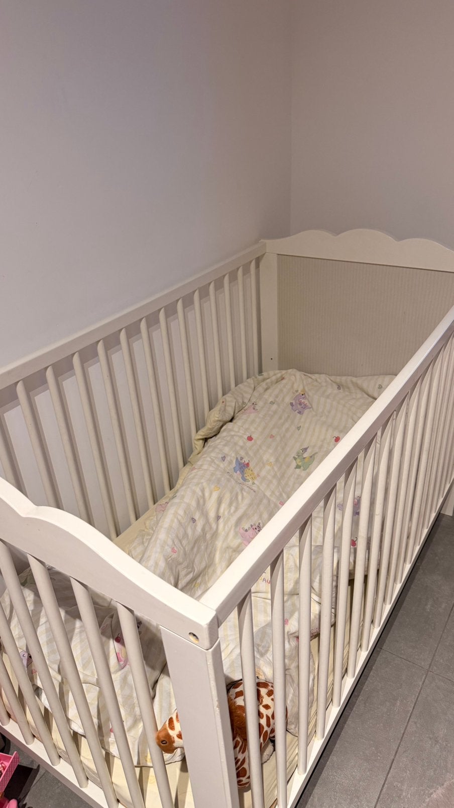 Kinderbed met matras, beddengoed, dekbed en kussen, Ophalen, Zo goed als nieuw, Minder dan 140 cm, Minder dan 70 cm