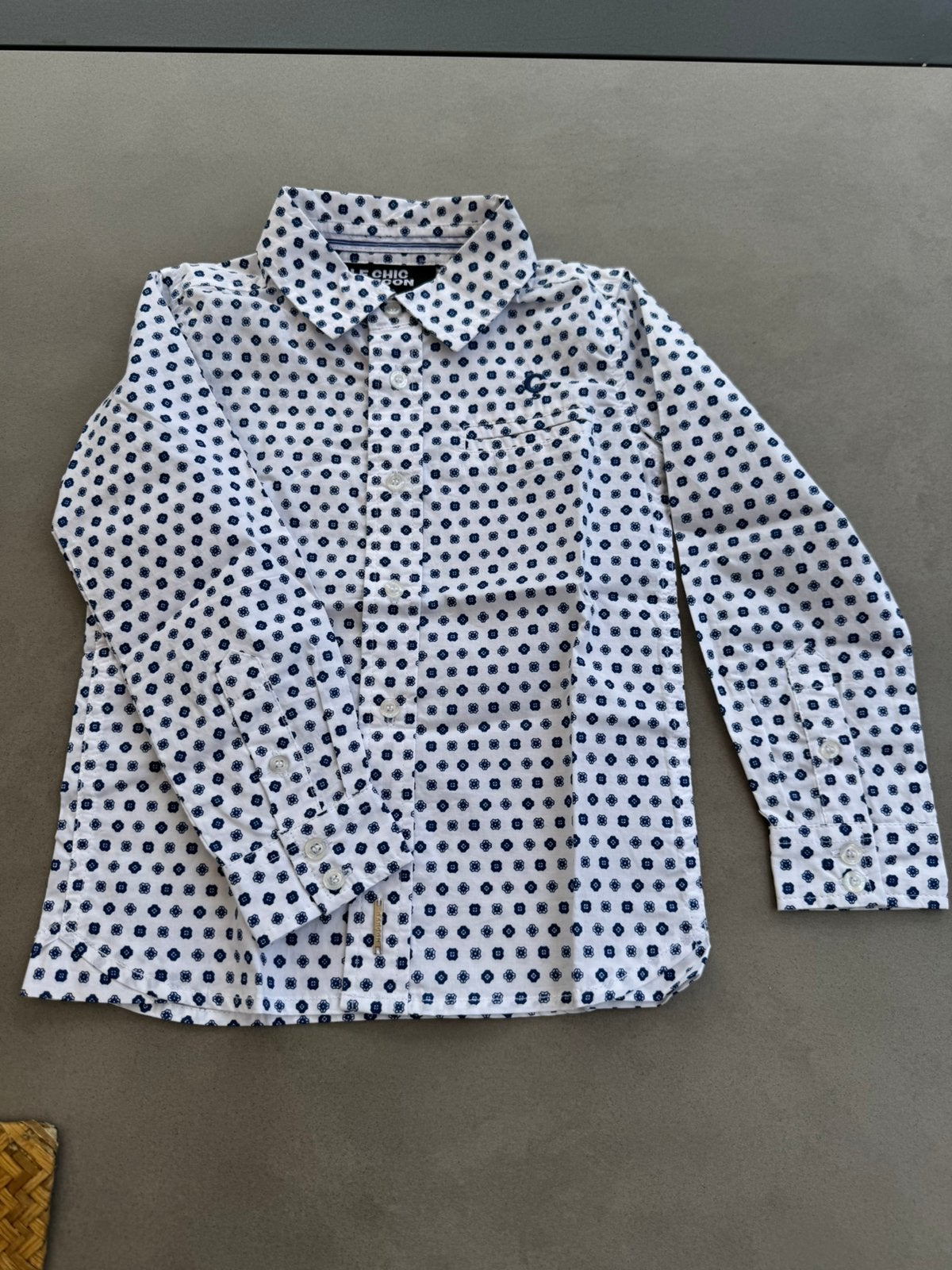 Jongenshemd Le chic garçon, Kinderen en Baby's, Ophalen of Verzenden, Nieuw