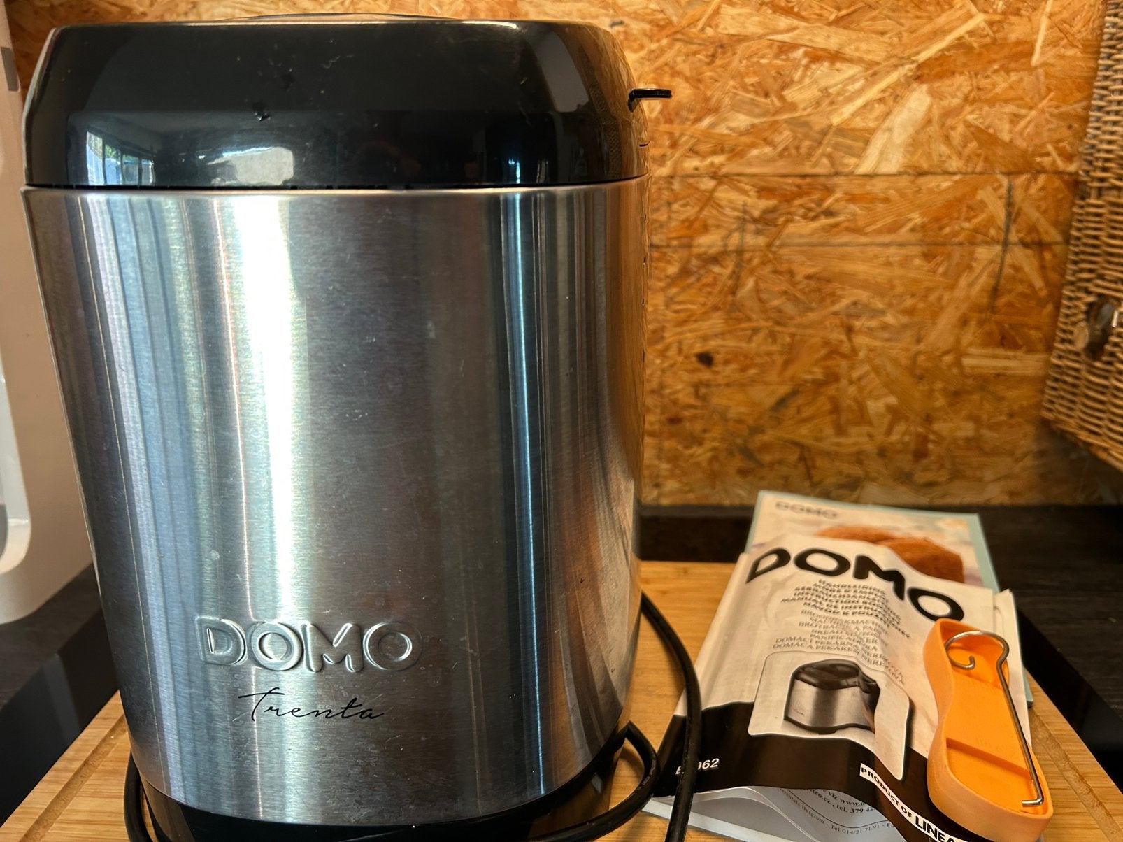 Domo Broodmachine B3962, Elektronische apparatuur, Broodbakmachines, Ophalen, Zo goed als nieuw