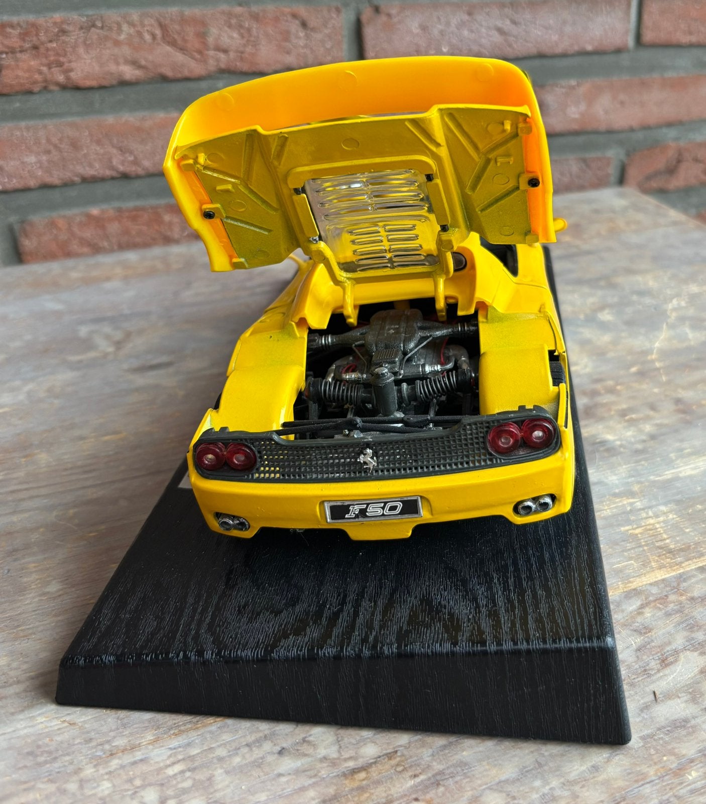 Maisto Shell Ferrari F50 (1995) – schaal 1:18 – met doos, Hobby en Vrije tijd, Ophalen of Verzenden, Zo goed als nieuw, Auto, Maisto