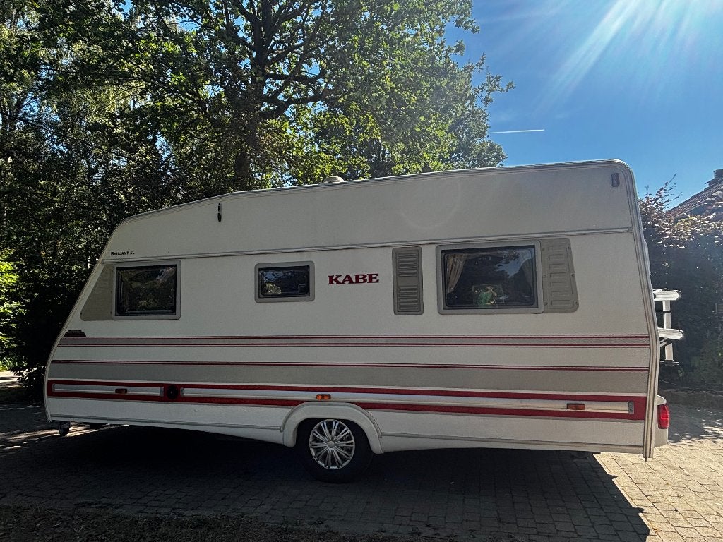 Caravan Kabe Briljant XL, Caravans en Kamperen, Standaardzit, Kabe, Particulier, 6 tot 7 meter