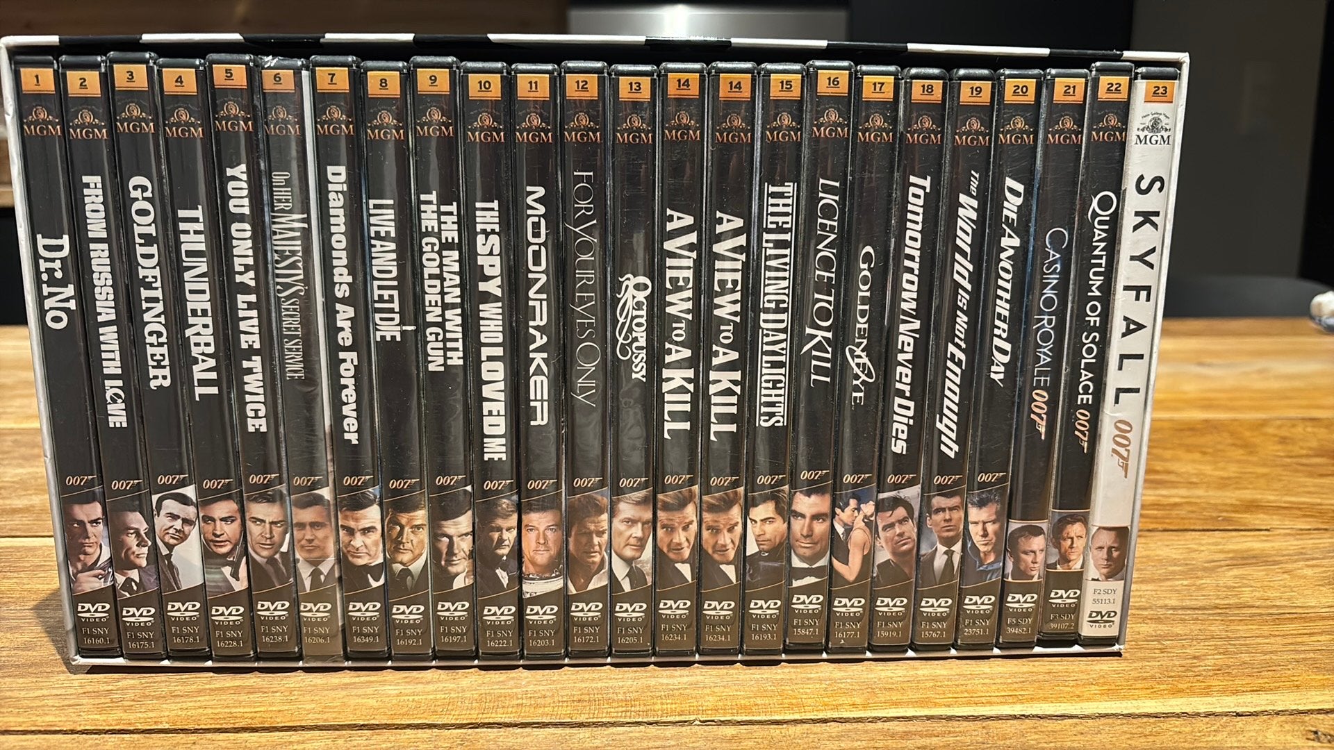 James Bond, Cd's en Dvd's, Inclusief DVD, Vanaf 16 jaar, Overige genres, Ophalen of Verzenden