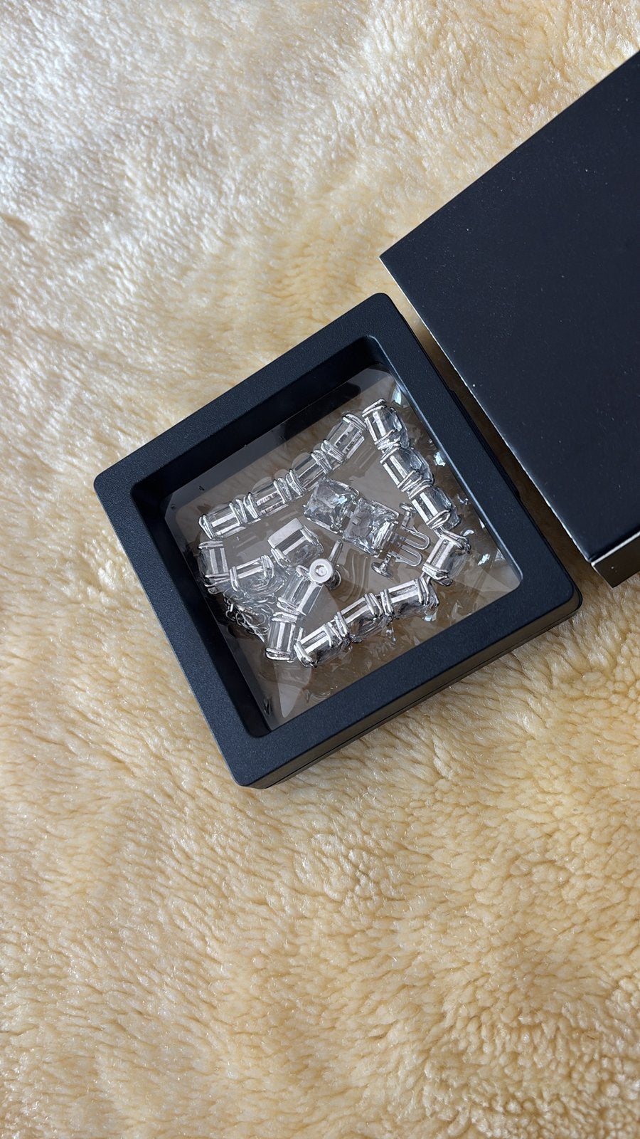 Bracelet Swarovski – Très bon état, Envoi, Comme neuf