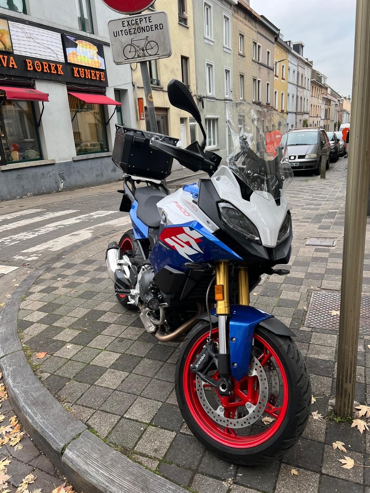 Vend ma moto bmw f900, Motos, Tourisme, Occasion, Particulier, 900 cm³