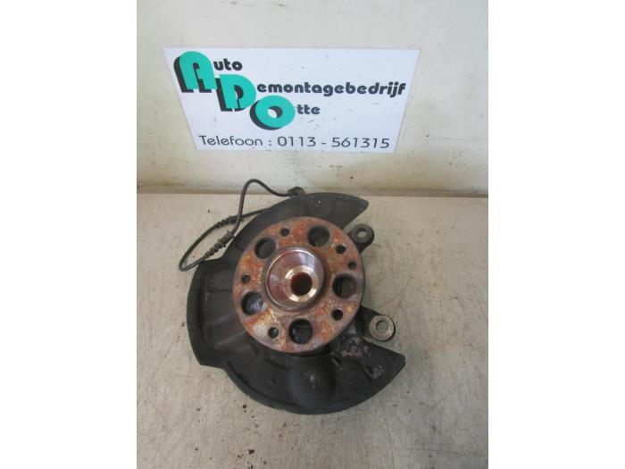 Fusee links-voor van een Mercedes A-Klasse (A-Klasse 97-), Gebruikt, -, Ophalen of Verzenden, -
