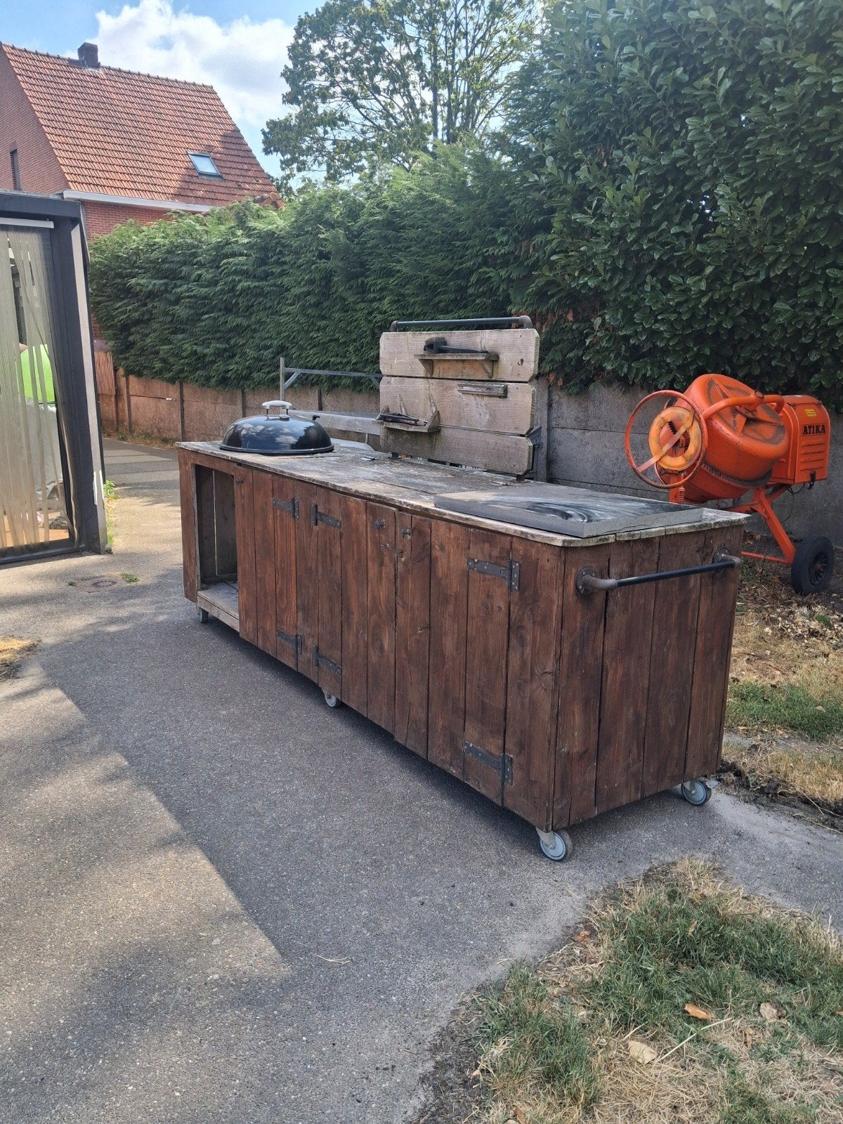 bbq meubel +weber bbq te koop, Tuin en Terras, Ophalen, Gebruikt, Weber