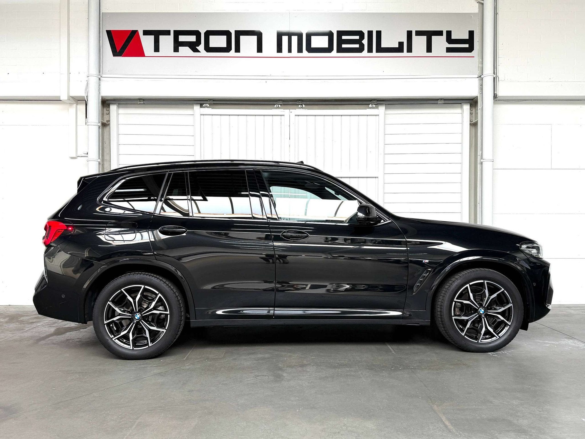 BMW X3 X3 2.0iA xDrive20 M-PACK PANO*CAMERA*PDC*NAVI*DAB*CAR, Auto's, Automaat, Gebruikt, 4 cilinders, https://public.car-pass.be/vhr/9f50698f-72a1-46d5-9d56-efbeb6b6ba04