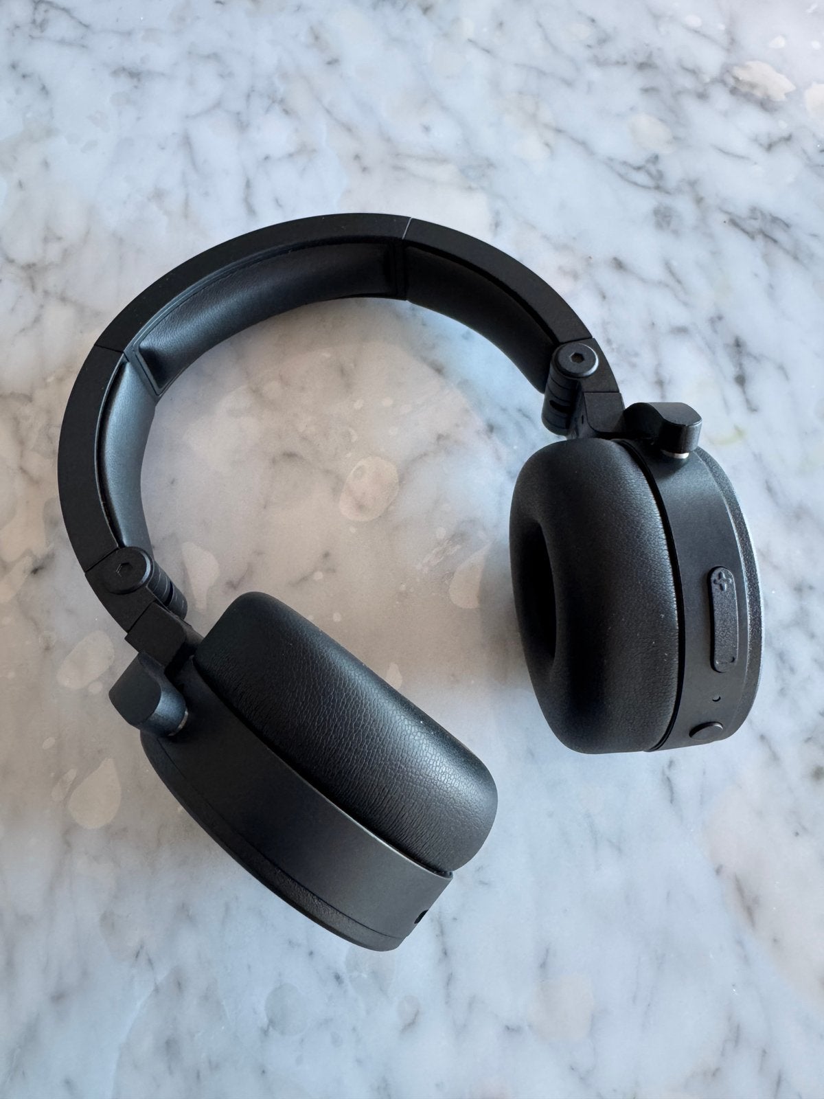 Porsche Bluetooth headphones NIEUW, TV, Hi-fi & Vidéo, Neuf, Autres marques, Bluetooth, Noir