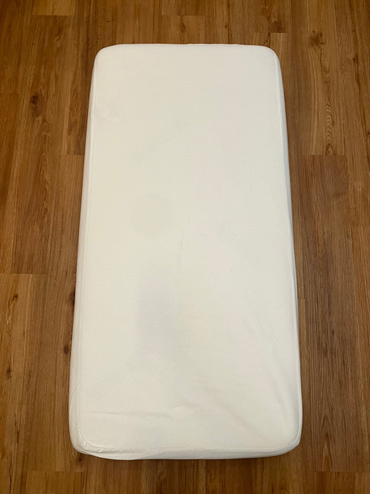 ABZ babymatras wit + matrasbeschermer, Ophalen, Gebruikt, Minder dan 140 cm, Matras
