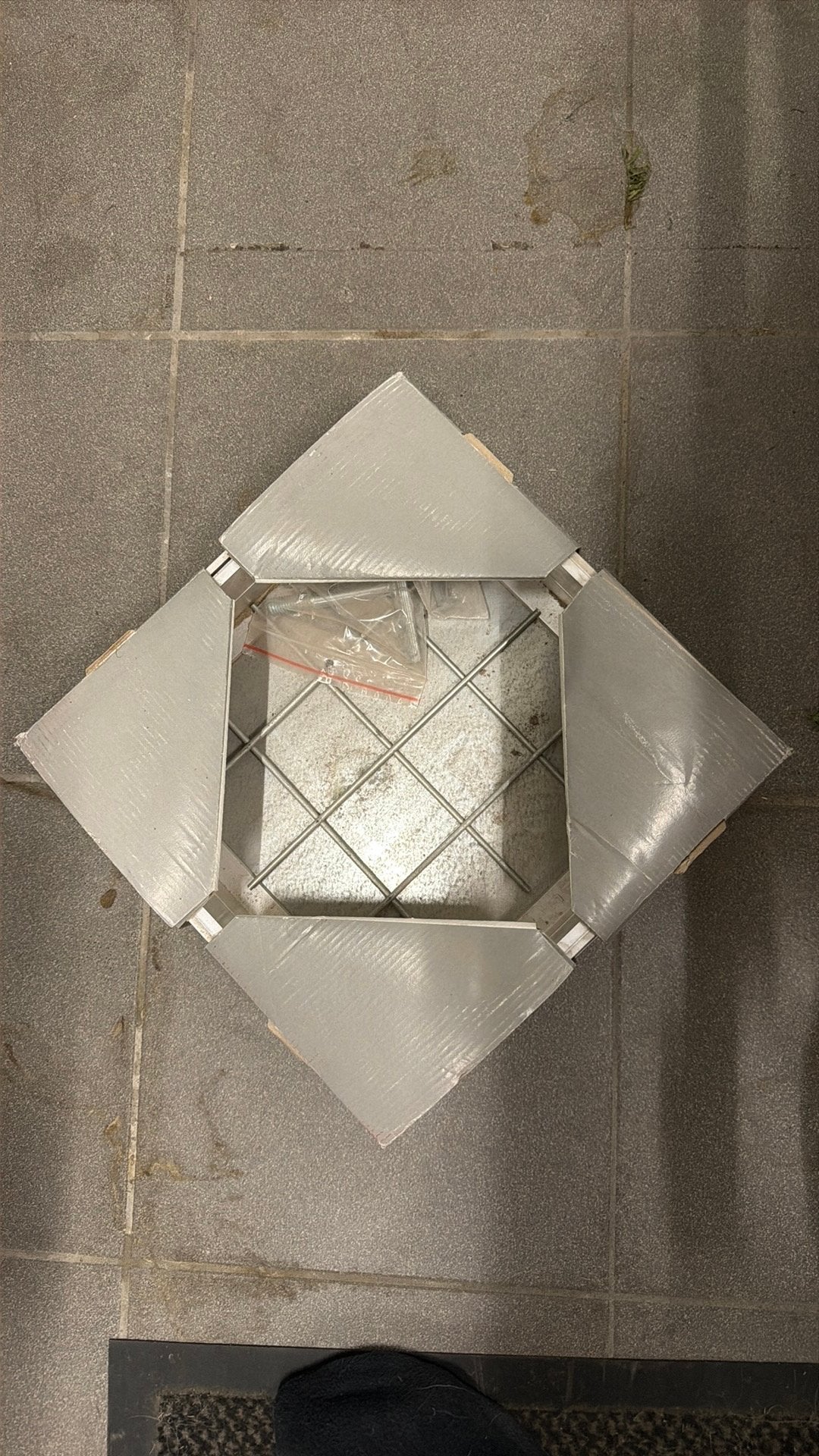 Inbouw putdeksel, Doe-het-zelf en Bouw, Ophalen, Zo goed als nieuw, Aluminium