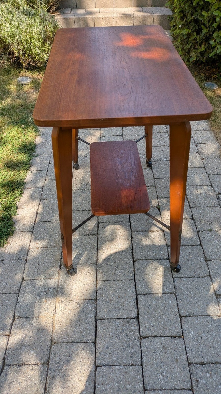 Vintage tv-tafel, Ophalen, Zo goed als nieuw