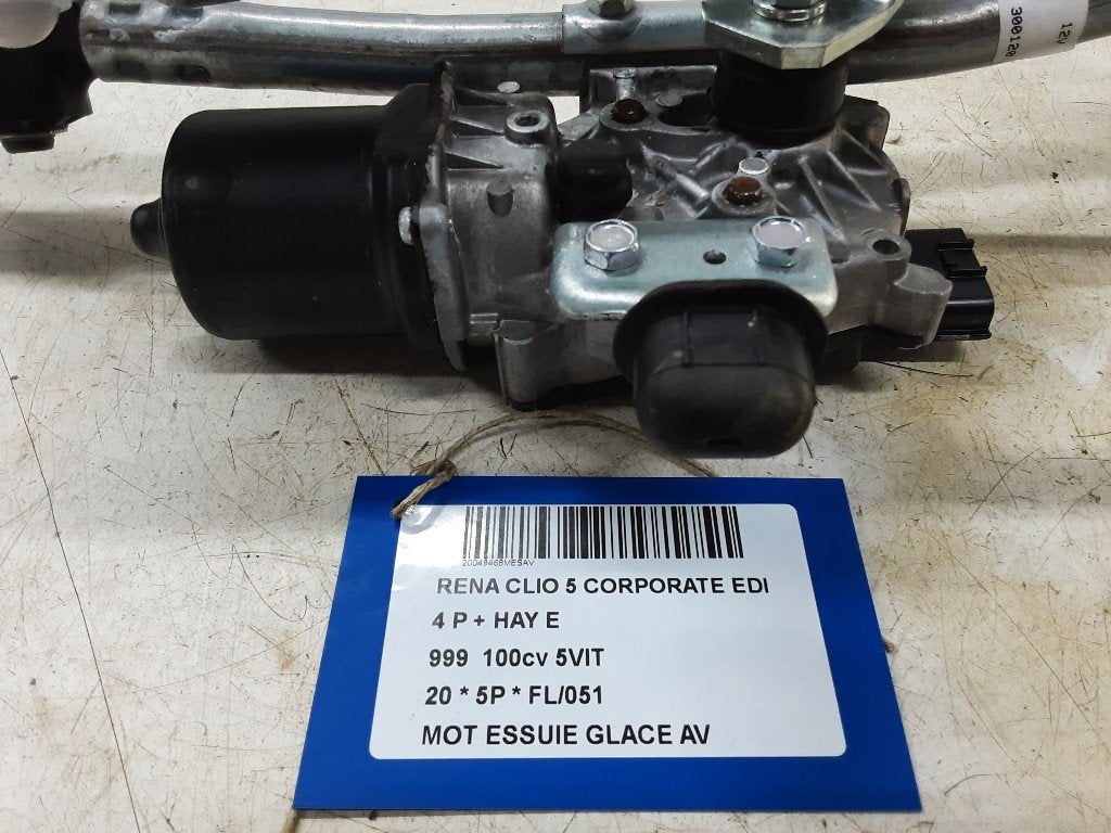 MOTEUR ESSUIE-GLACE AVANT Renault Clio V (RJAB) (01-2019/-), Renault, Mevr. I. Hauben, Utilisé, Rue de l'Espoir 34 34
4030  GRIVEGNÉE, BE