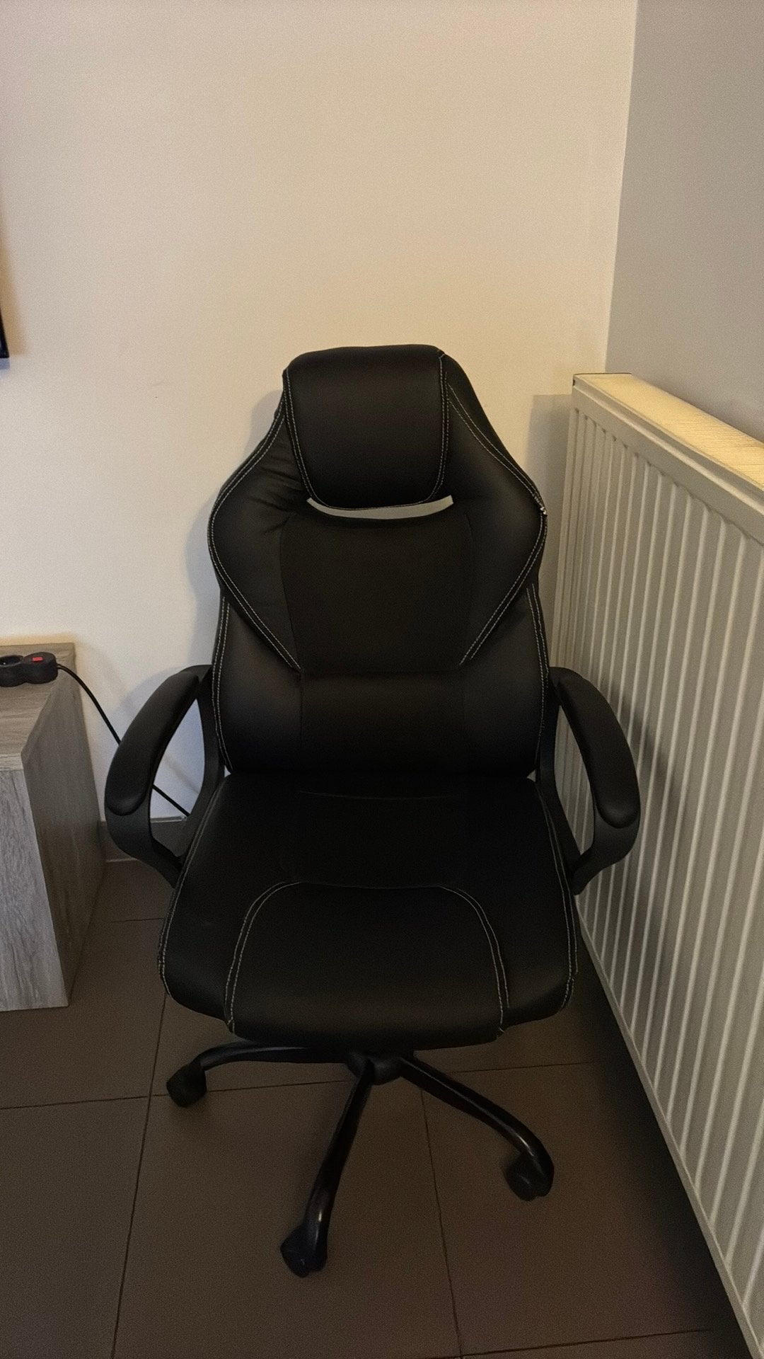 Meister gaming stoel, Huis en Inrichting, Ophalen, Zwart, Zo goed als nieuw, Gaming bureaustoel