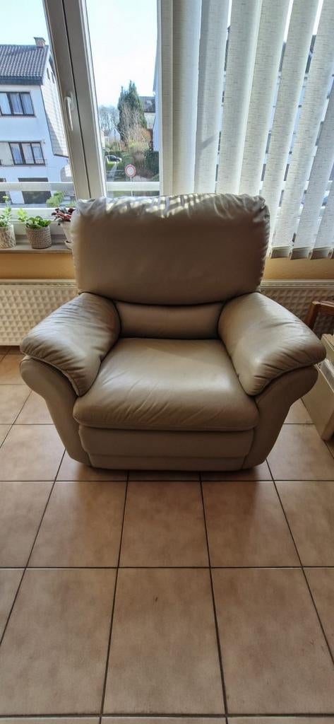 Fauteuils, Enlèvement