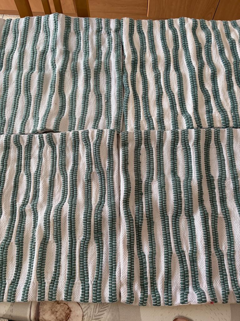 Set van 4 jacquard kussenhoezen —, Ophalen of Verzenden, Zo goed als nieuw, Groen