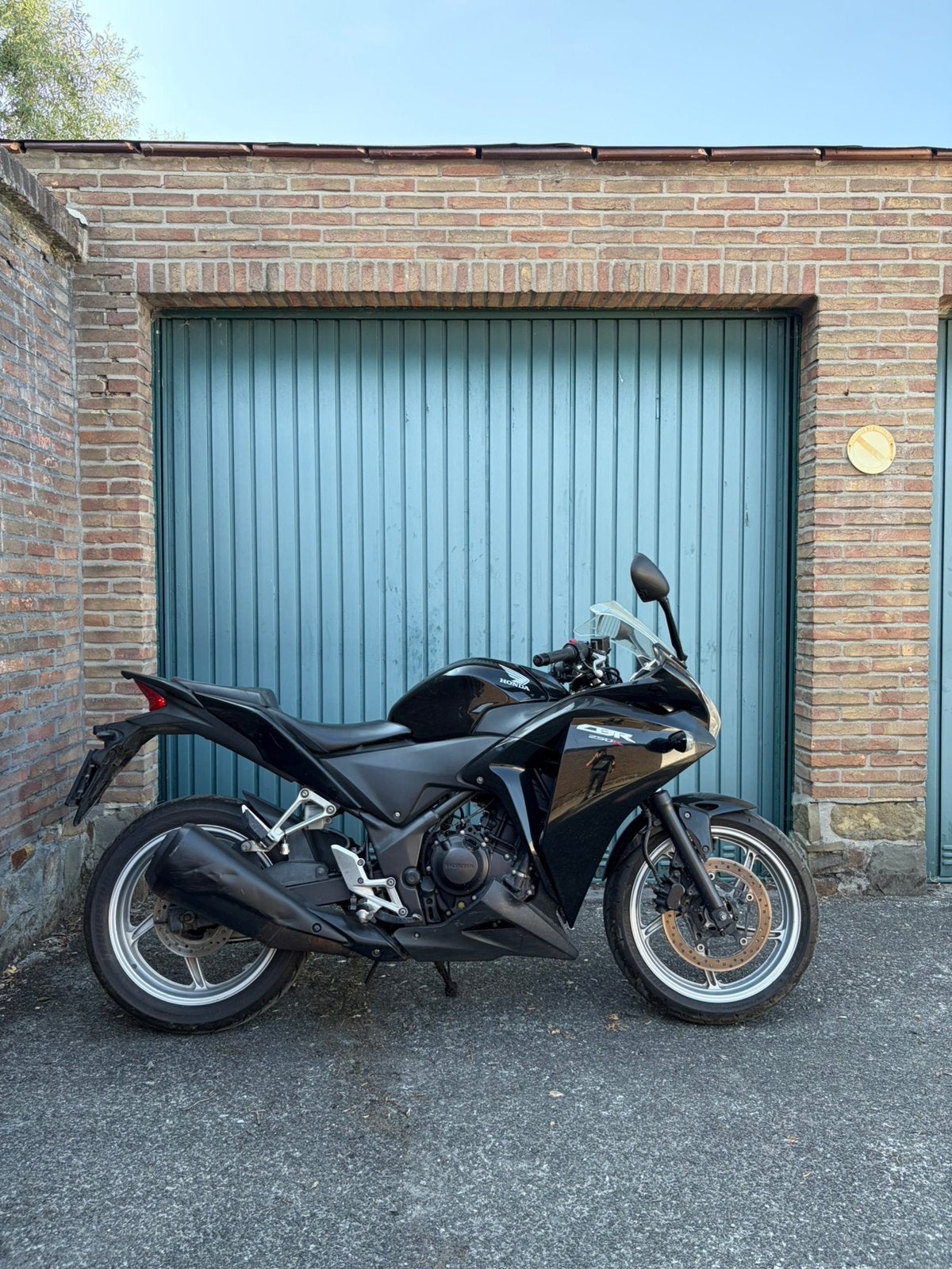 Honda CBR 250 250R clean, Motos, Occasion, Permis Moto A2 minimum, 1 cylindre, Manuelle