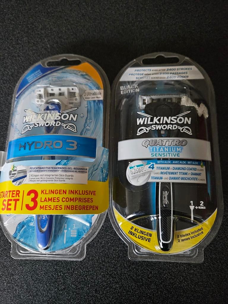 Scheerapparaat Wilkinson sword en Quattro met mesjes, nieuw, Ophalen of Verzenden