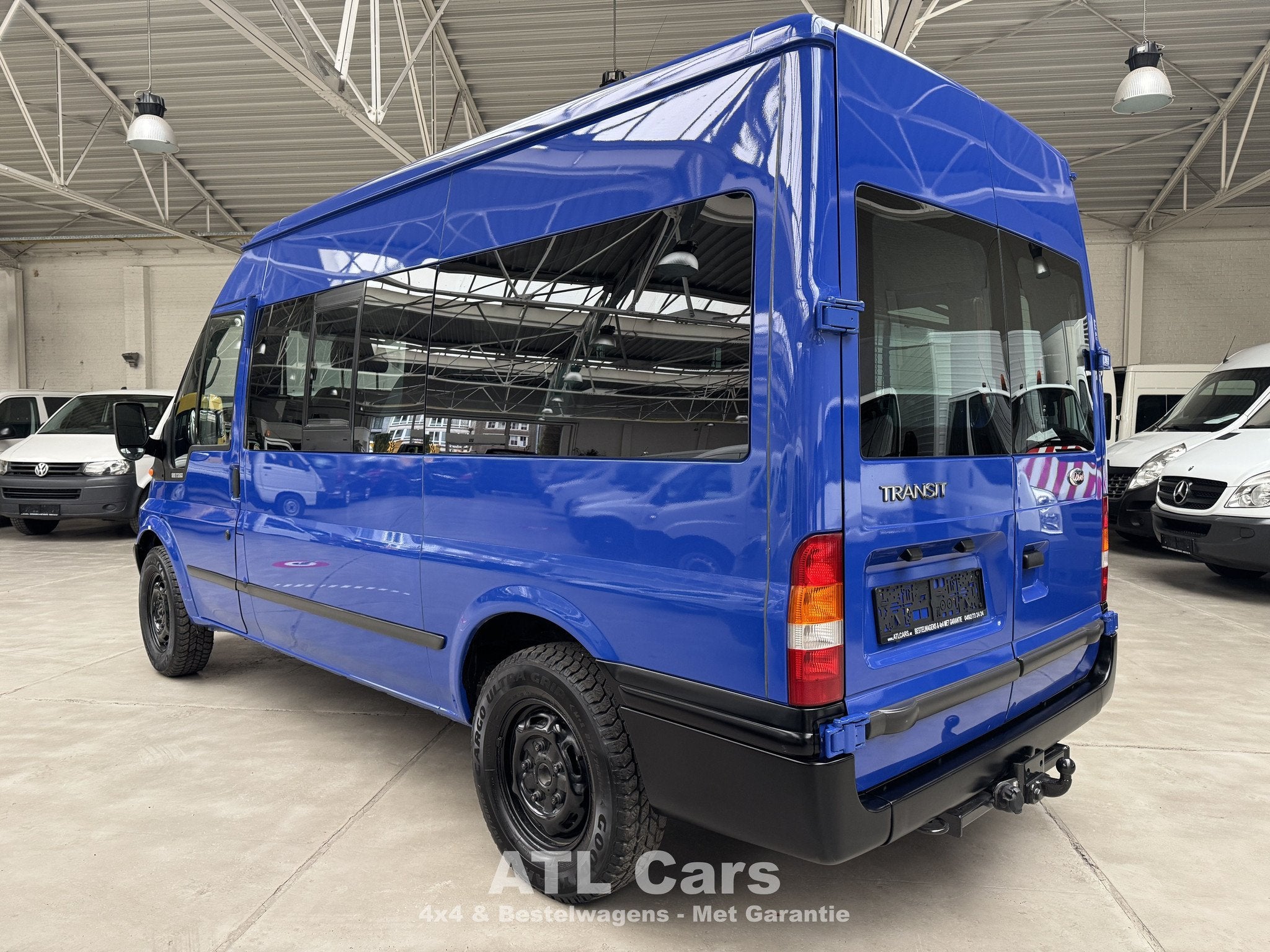 Ford Transit 2.4 D | !103.000km! | WEBASTO | 8+1 | AIRCO, Auto's, 4 deurs, Gebruikt, Blauw, 9 zetels