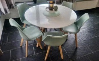 TAFEL EN STOELEN, Huis en Inrichting, Ophalen, Zo goed als nieuw, Vijf personen of meer, Rond