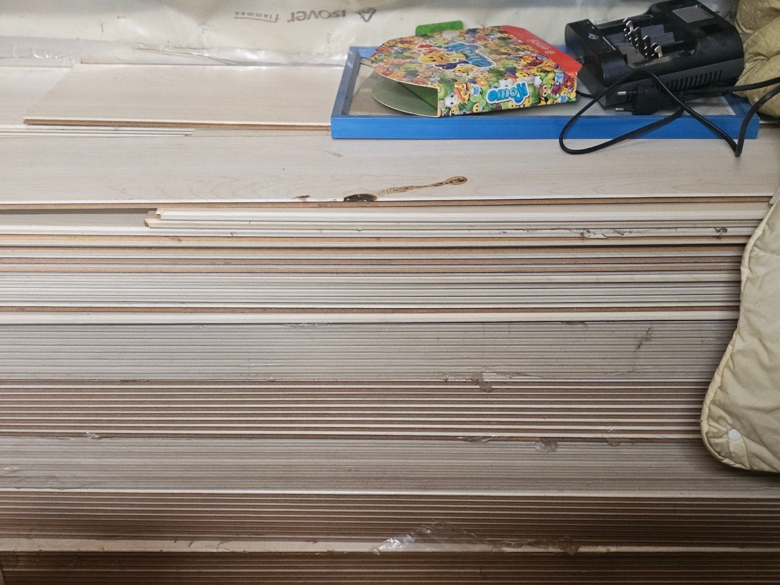 muur en plafond planken, Enlèvement